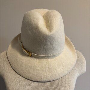 Vintage HAT M'Sieu Leon Canadian Hat - Likely from the 80's - Like New Condition